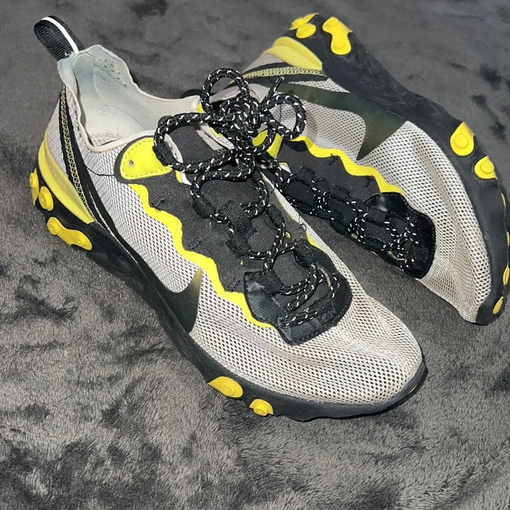 ‼️SOLD‼️ - Picture 2 of 3